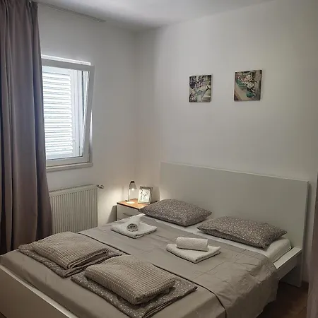 Apartment With Parking Space Sveti Filip I Jakov, Biograd - 25392 Sveti Filip i Jakov